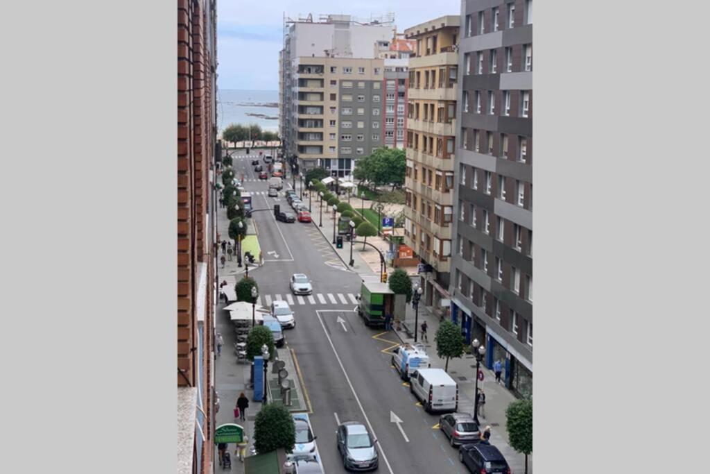 115A - Amplia Vivienda En Playa San Lorenzo Gijón Exteriör bild