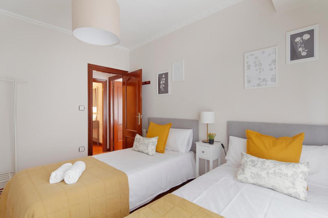 115A - Amplia Vivienda En Playa San Lorenzo Gijón Exteriör bild