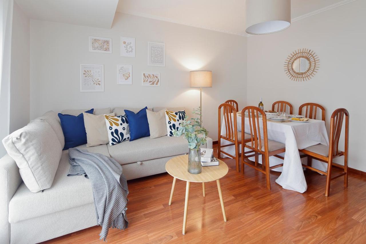 115A - Amplia Vivienda En Playa San Lorenzo Gijón Exteriör bild