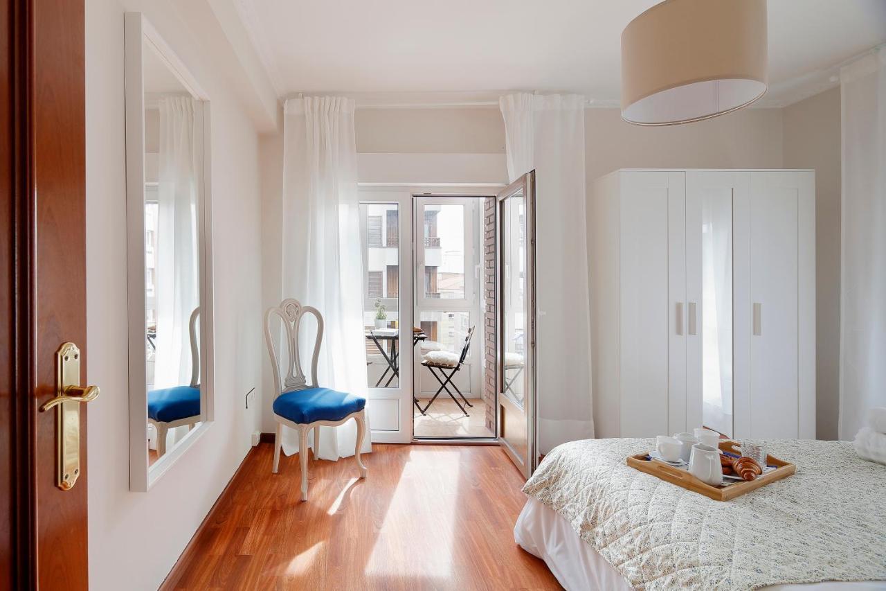 115A - Amplia Vivienda En Playa San Lorenzo Gijón Exteriör bild